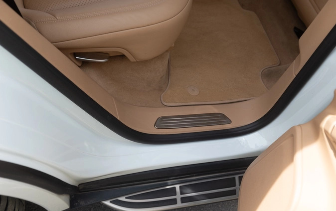 Porsche Cayenne cena 199800 przebieg: 215000, rok produkcji 2015 z Warszawa małe 742